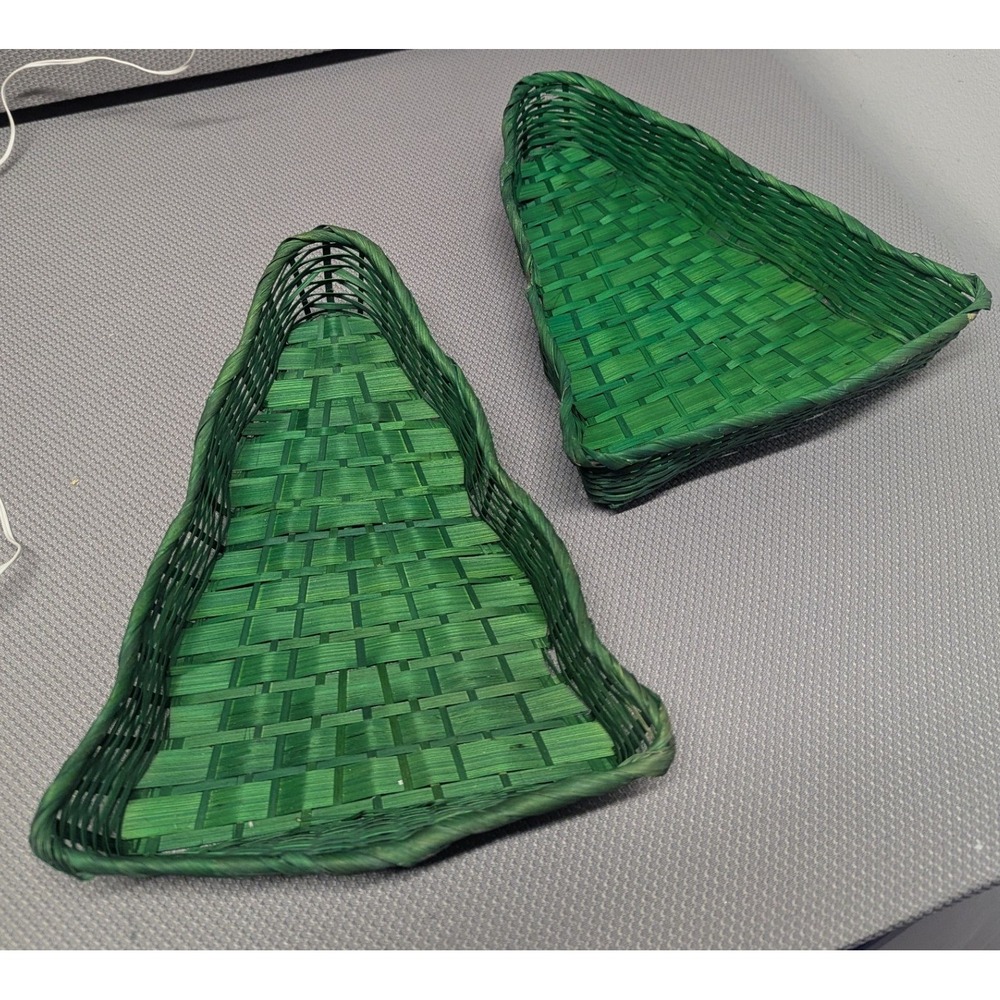 Vintage Green Wicker Christmas Tree Baskets Set of 2 Holiday Decor Woven Trays